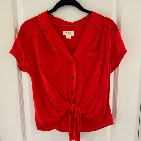 Collared Blouse - Picture 2 of 3